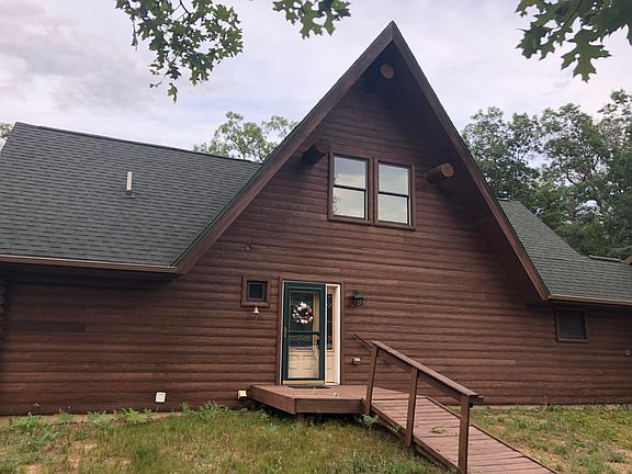 5th image of 3151 S Walnut Ave