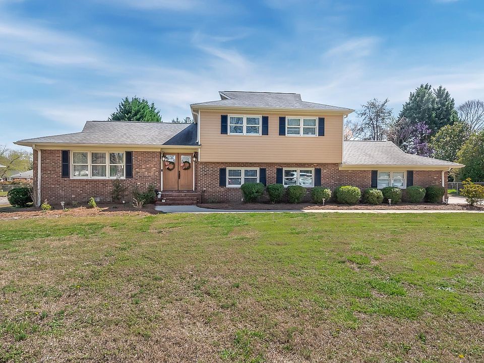 724 Hudson Rd, Greenville, SC 29615 Zillow