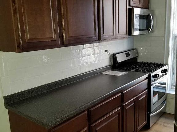 4th image of 1220 W Pratt Blvd APT 2N