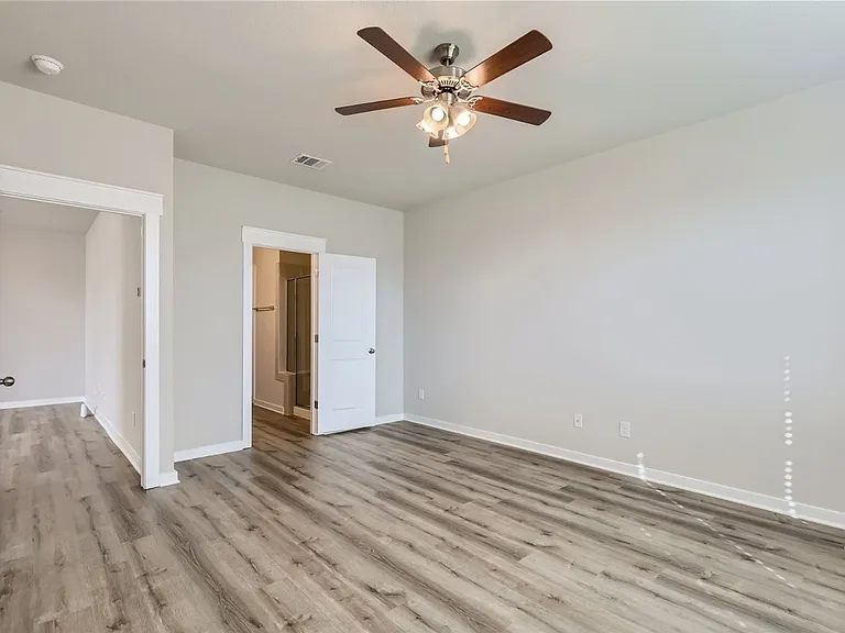 2233 Rocoso Trl — Photo 16