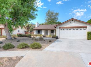 8643 Collett Ave, North Hills, CA 91343