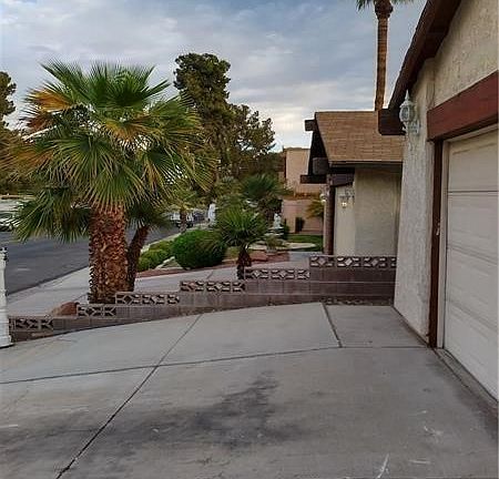 4th image of 4766 S Mojave Rd