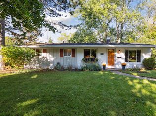2711 Canterbury Rd, Ann Arbor, MI 48104
