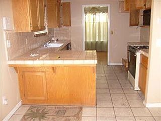 2nd image of 856 Raysilva Cir