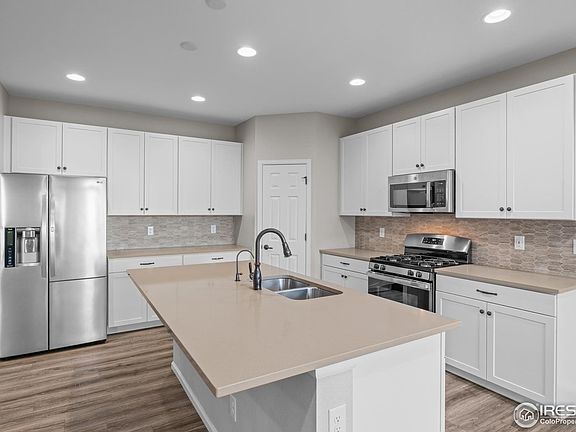 5th image of 3326 Ice Lake Ct