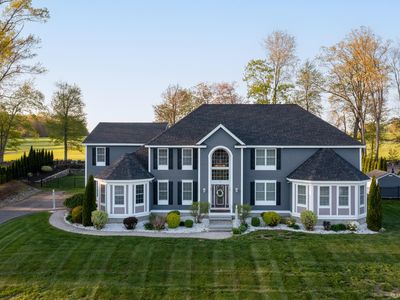 19 Lamplighter Lane, Salem, NH, 03079