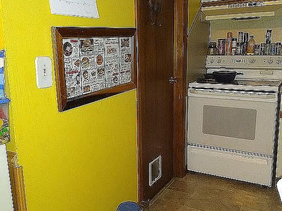 4th image of 371 Emmett St APT 26