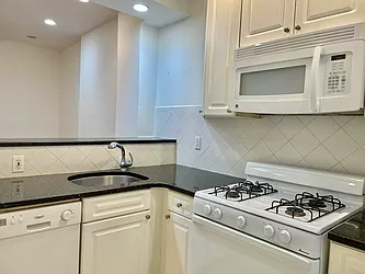 Rented by CitySites Real Estate Group