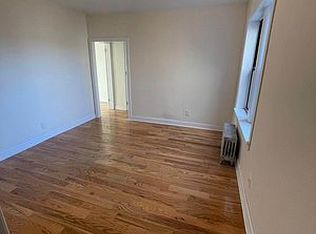 32-15 93rd St #B21, East Elmhurst, NY 11369