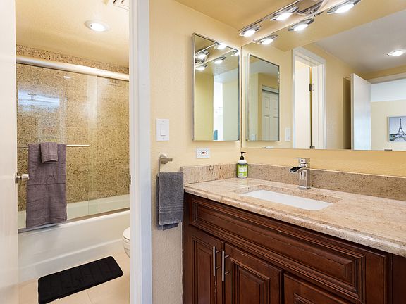 3rd image of 1777 Larimer St APT 2309