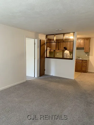 5 Viking Ct #47 — Photo 5