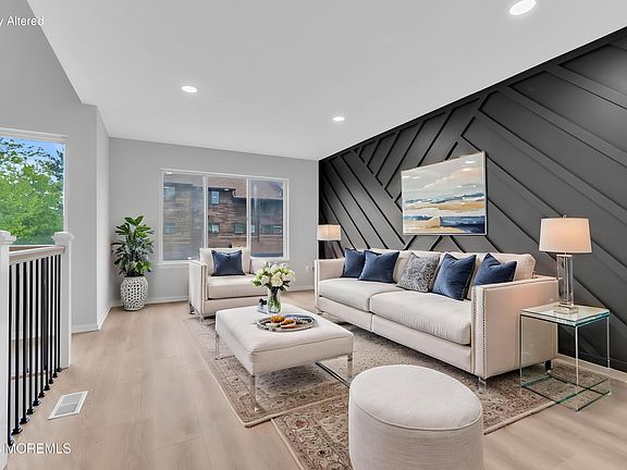 4th image of 190 Spruce Street #4