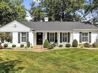 18 Homewood Dr, Saint Louis, MO 63122