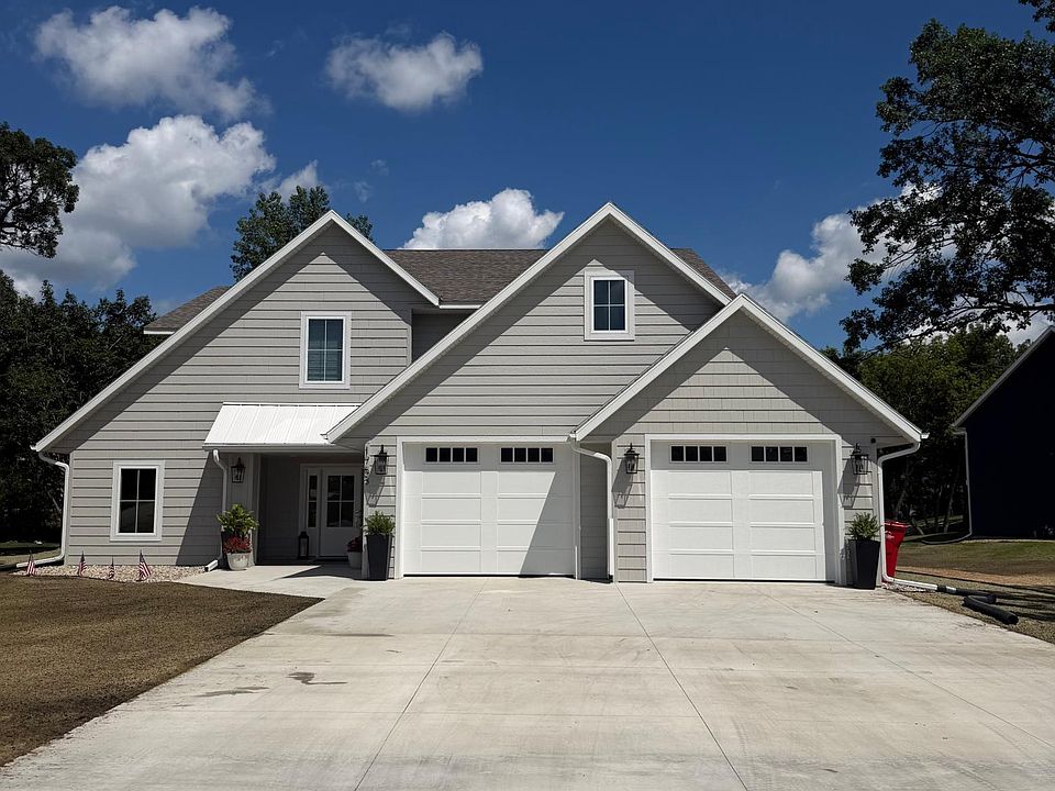 1st image of 1753 Karnis Dr NW