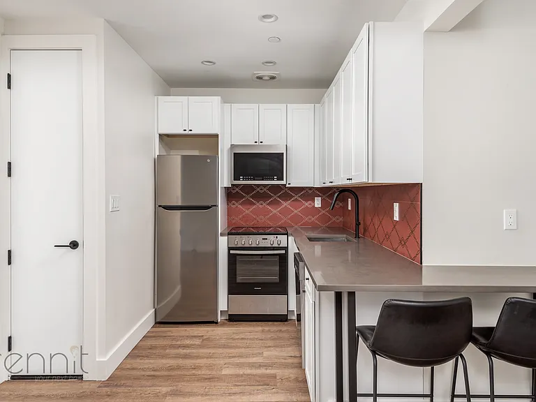 1200 Bedford Ave #B — Photo 6