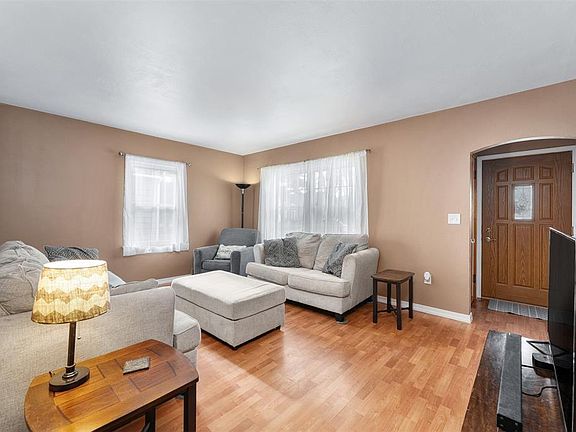 5th image of 1703 Lyndale Avenue