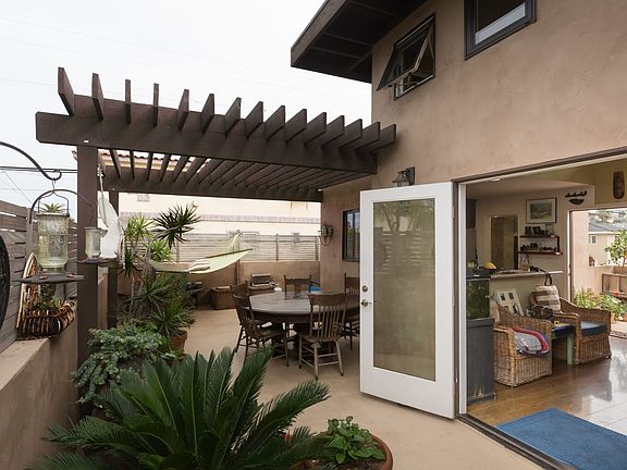 5th image of 4868 Santa Cruz Ave #2