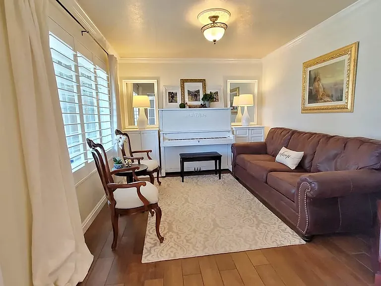 4522 W Carriage Ln — Photo 19