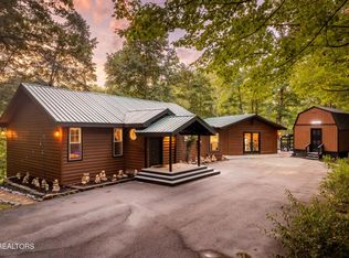 4108 Fox Hunters Ln, Sevierville, TN 37876