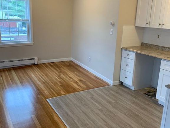2nd image of 139 W Emerson St #9