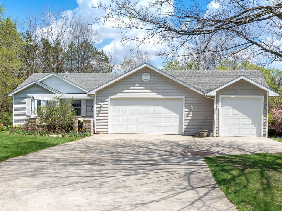 1st image of 3650 Megan Ct NE
