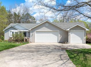 3650 Megan Ct NE, Comstock Park, MI 49321