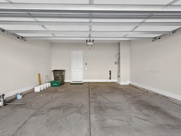 15020 Clear Sky Ln — Photo 36