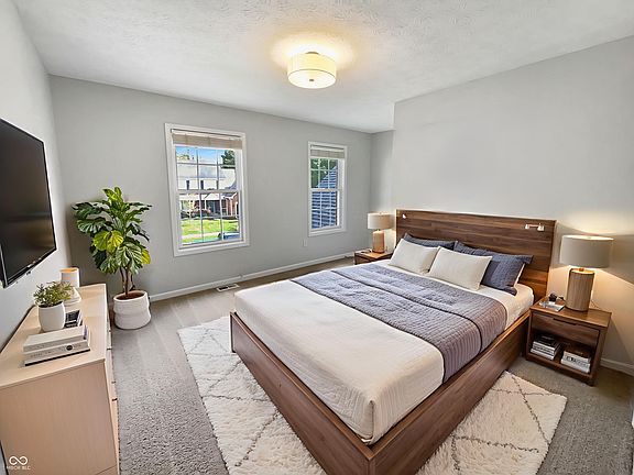 4th image of 7418 Woodington Pl