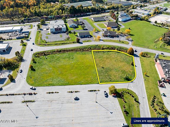 3rd image of 202 Patchway Rd