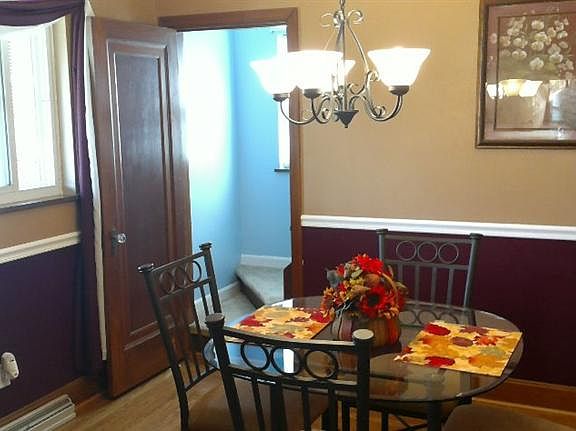 3rd image of 5241 Ponce Ln