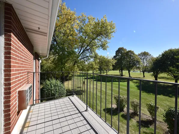 6175 West Howard AVENUE #7, Greenfield, WI 53220