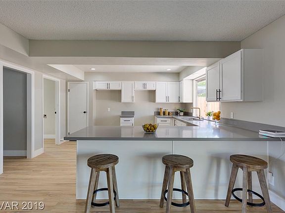 2nd image of 4836 Plata Del Sol Dr