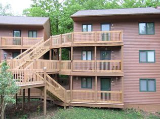 9614 S Lake Ridge Dr #154, Bloomington, IN 47401