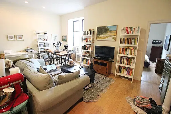Rented by Luxor Homes & Investment Realty | media 4