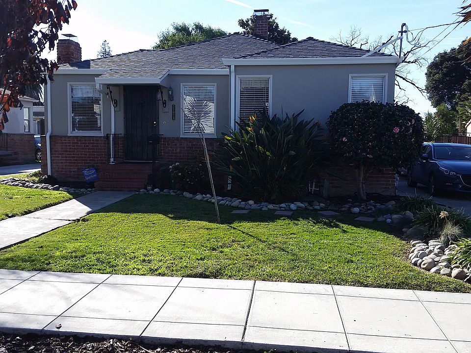 1st image of 21039 Montgomery Ave