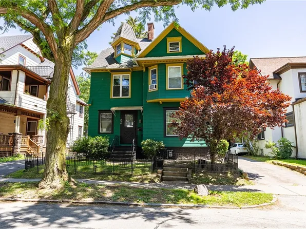 256 Oxford St #1, Rochester, NY 14607