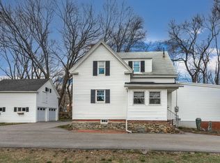 7 Daniel St, Somersworth, NH 03878