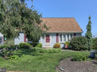 721 Tamarack Trl, Reading, PA 19607