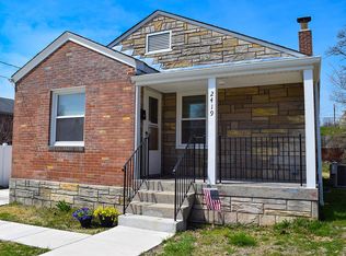 2419 Roseland Ter, Saint Louis, MO 63143