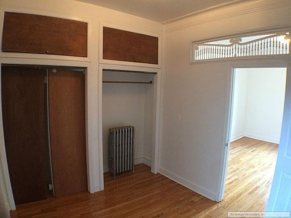 4th image of 936 Amsterdam Ave #10
