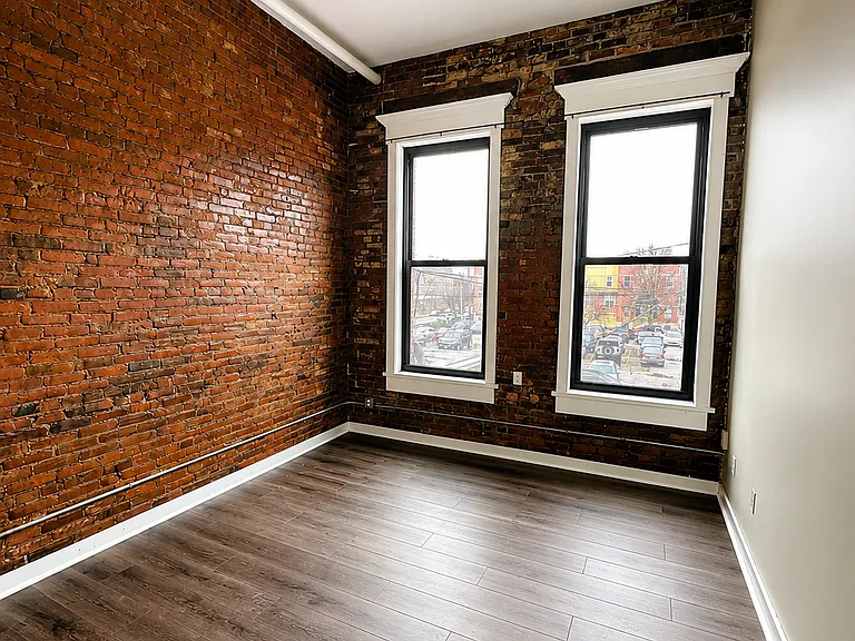 1832 W 25th St #2B — Photo 22