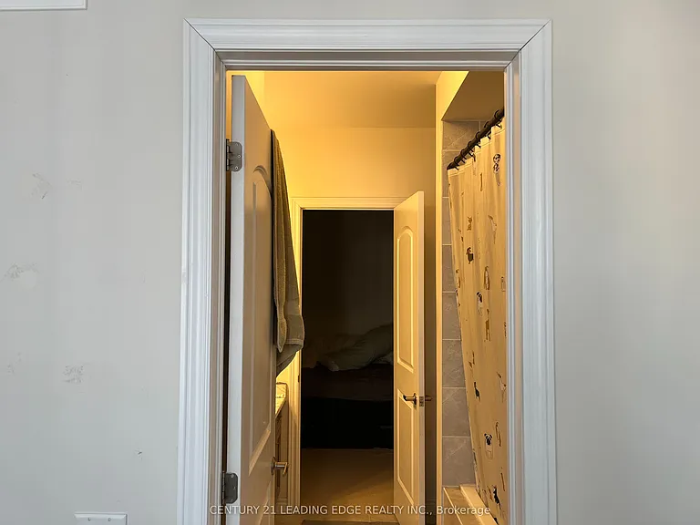 23 Boland Ct #2 BDRMS UPPER LEVE — Photo 12