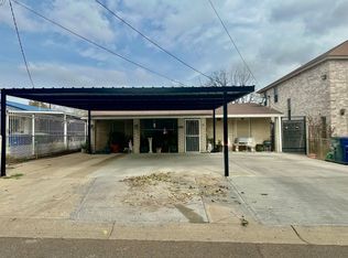 2518 E Lyon St, Laredo, TX 78043