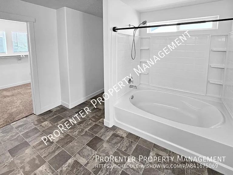 1152 W Beacon Way — Photo 16