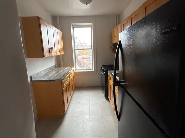 1360 Ocean Avenue image 4 of 9