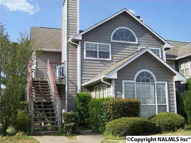 215 Waters Edge Ln — Photo 12