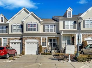 40 Brookfield Dr, Jackson, NJ 08527