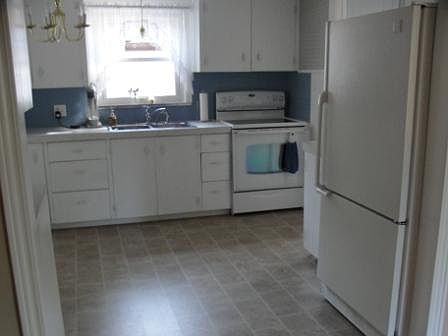 4th image of 1004 Brookfield Dr