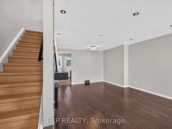 4th image of 700 Exeter Rd Unit 72