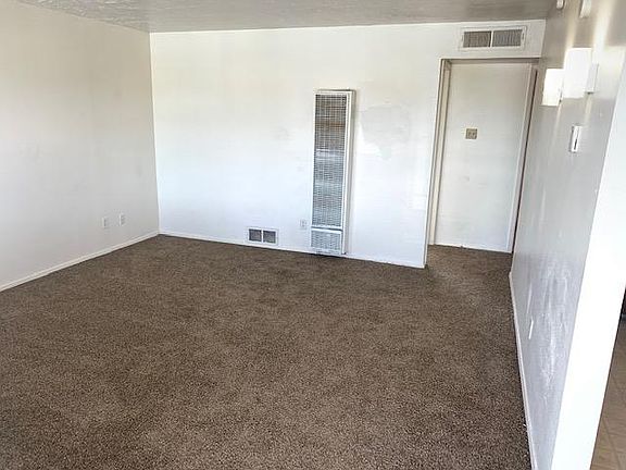 3rd image of 1120 Plain St APT B10